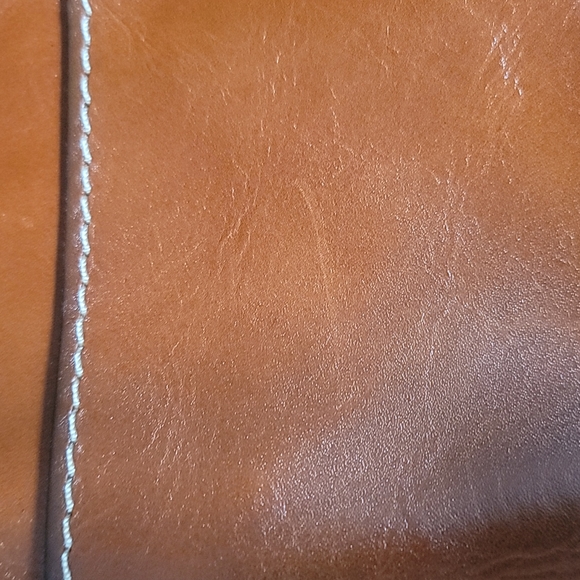 Patricia Nash large leather shoulder bag - Picture 4 of 5